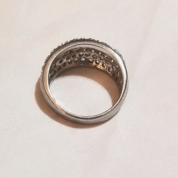 VINTAGE Nolan Miller Pave' Crystal Ring - Picture 5 of 5